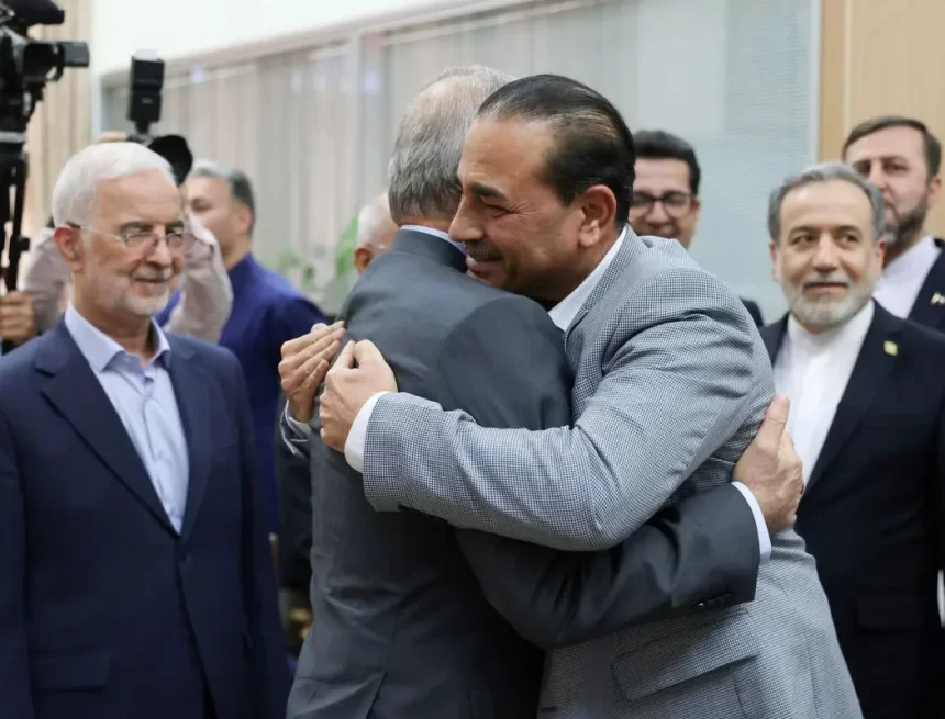 5ca962d5-d979-4630-9acb-28a3fc813990 Former US General Accuses Pakistan and Qatar of Supporting Iran Amid Rising Middle East Tensions