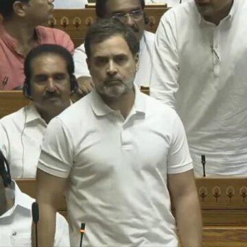 GRdsS1_WQAA44_0 Rahul Gandhi Takes Gen Z Questions Head-On, Gives Witty Reply to ‘Are You Batman?’ During Instagram AMA