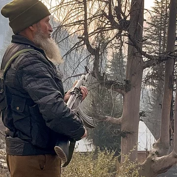 Search-op-to-hunt-down-terrorists-in-J-Ks-Kishtwar Only One Active Local Terrorist Remains in Jammu and Kashmir as Security Forces Intensify Hunt for Mohammed Lateef Bhat
