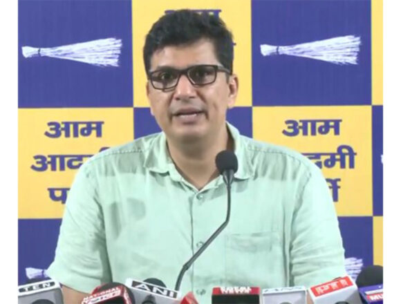 aaps-saurabh-bhardwaj-criticises-delhi-government-over-lakshmi-yojana-eligibility-criteria-1200x900 Saurabh Bharadwaj Alleges ₹22,000 Crore Rice Scam Plan in Delhi, Seeks Questions Over Subsidised Grain Distribution