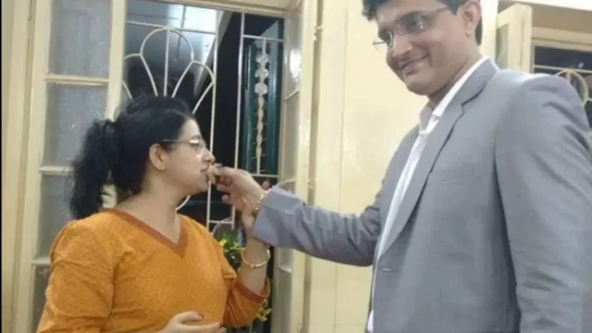 al770f1k_sourav-ganguly-dona-ganguly_625x300_10_August_26 Sourav Ganguly and Wife Dona Receive Death Threats; Kolkata Police Launch Investigation