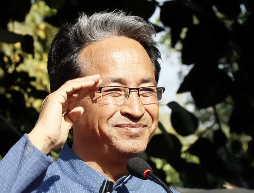 ch1727353 Sonam Wangchuk Clarifies Role, Rejects ‘Protest Mascot’ Label While Backing Jharkhand Students