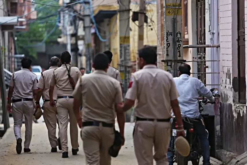 delhi-police-3_20260820185947_20260822074338 Retired Teacher Found Dead at Jangpura Home, CCTV Captures Suspected Youth