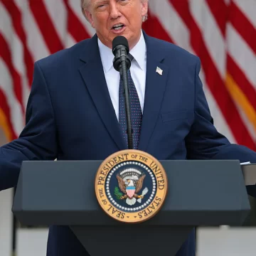 igh61ro4_donald-trump-getty_625x300_17_July_26 Trump Claims Iran Talks Are Underway as Tehran Denies Any Negotiations to End Conflict