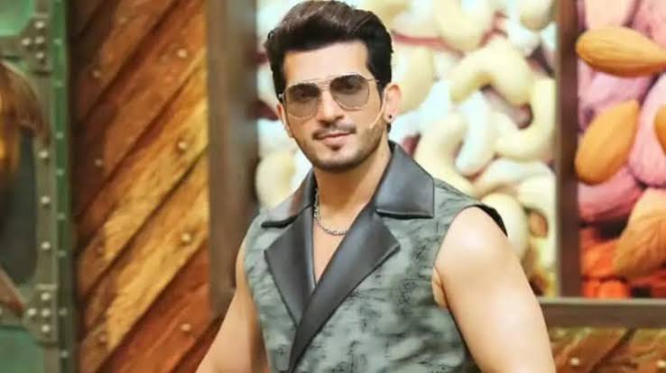 images (15) Arjun Bijlani Reassures Fans After Minor Car Accident, Says He Is Absolutely Fine