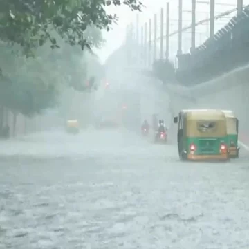 rain-red-alert-issued-for-most-parts-of-delhi-294915131-16x9_0 Delhi Rainfall: IMD Issues Red Alert as Heavy Showers Lash Parts of Capital