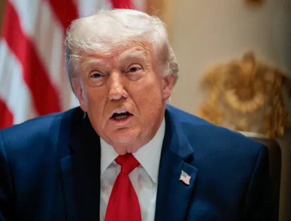 Trump Threatens Oman With Military Action Amid Escalating Strait of Hormuz Crisis