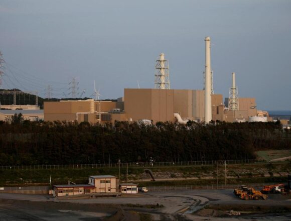 2026-01-06T004512Z_583128198_RC2BVIAZN7WS_RTRMADP_3_CHUBU-ELEC-NUCLEARPOWER-HOT Chubu Electric Chief Set to Resign Over Hamaoka Nuclear Plant Data Scandal