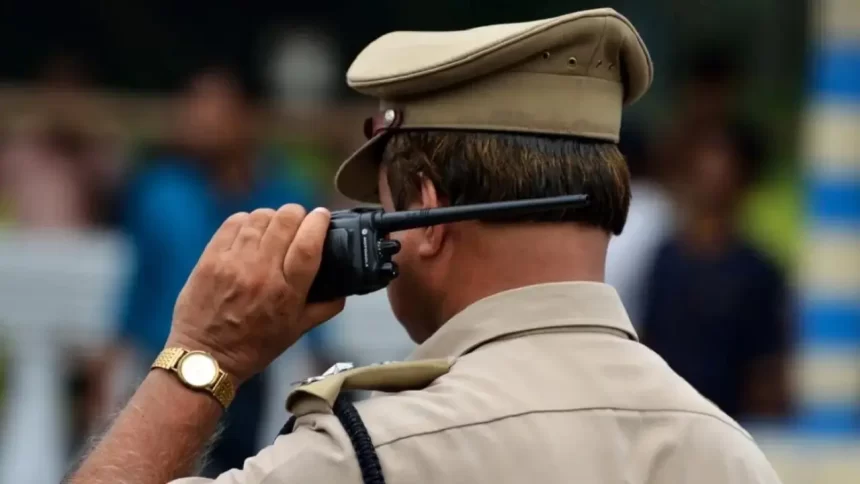 PoliceEdited2-1789443160870_d Gujarat Police Bust Interstate Bomb Threat Network; Two Arrested in Bihar and Jharkhand