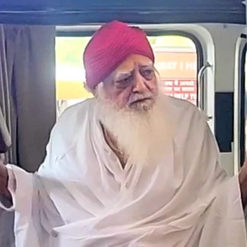 asaram-bapu-being-brought-to-aiims-jodhpur-after-his-health-deteriorated-in-june-photo-pti-301158540-16x9_0 Gujarat High Court Rejects Asaram’s Temporary Bail Plea to Meet Ailing Wife